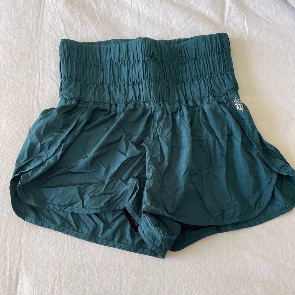 EUC Free people FP Movement The Way Home shorts.
Never worn but washed.